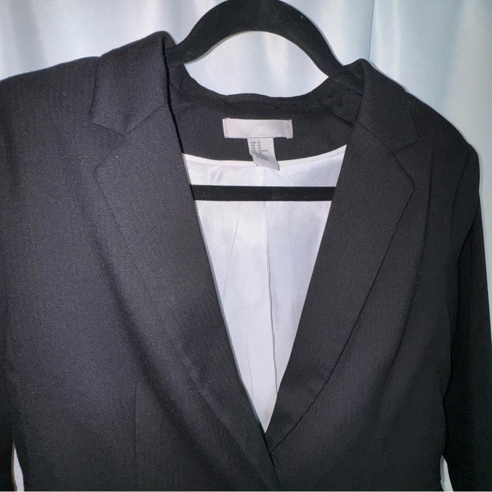 H&M Classic Black Blazer - Picture 10 of 14